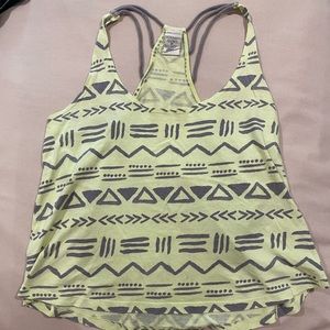 Loose billabong tank top